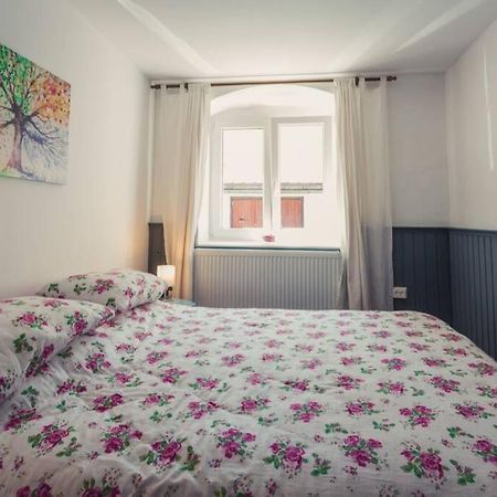 Lamp Street Apartment Sibiu Buitenkant foto